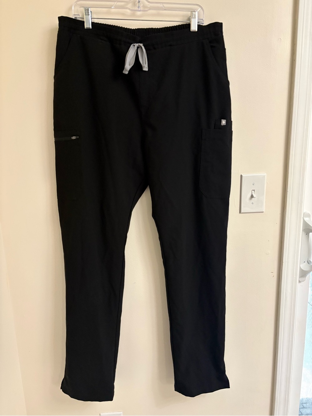 FIGS Yola Skinny Scrub Pants XL Tall FIONx Stretch Yoga 11 Pockets Medical soft